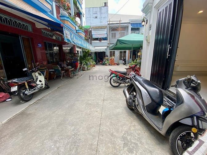 Hình ảnh Nhà ngan hiếm 6,2m gần chợ tân bình ,đầy đủ nội thất.