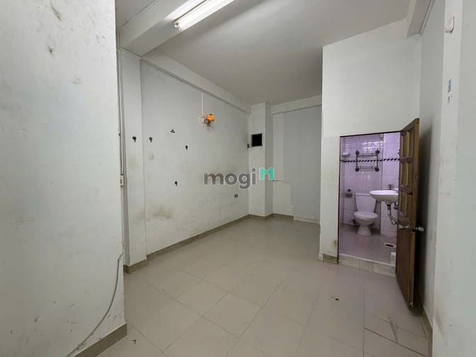 Hình ảnh Bán nhà Bà Hạt Q.10 - 25m2 đất 4 tầng chỉ 6,2 tỷ - 3pn