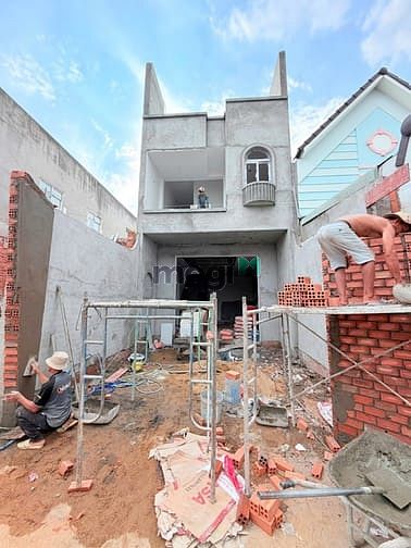 Hình ảnh Bán nhà 1 trệt 1 lầu cách Nguyễn Ái Quốc 300m đầu đường Phúc Long