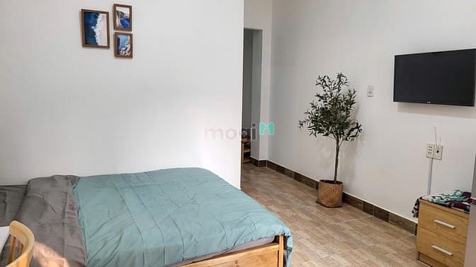 Hình ảnh Studio Balcony 1PN Tách Bếp Full Nội Thất Ngay Nguyễn Văn Thủ, Quận 1