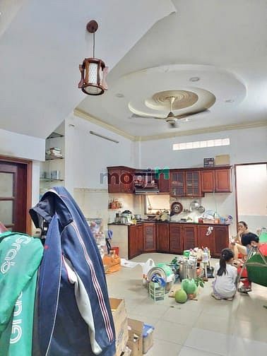 Hình ảnh Nhà MTKD, Gần Tên Lửa, 4x18 2 Lầu 3PN, Hoàng Văn Hợp