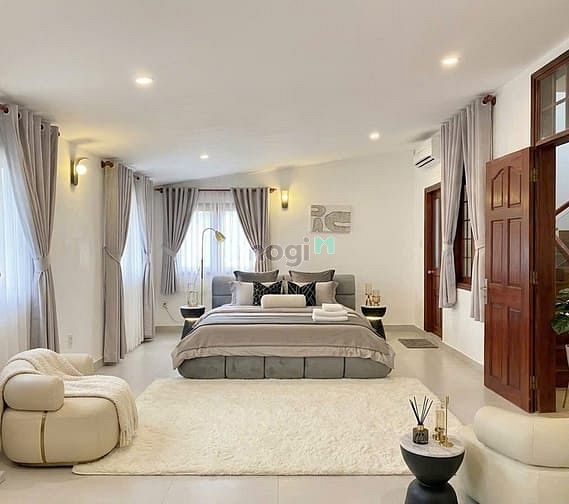 Hình ảnh Cho thuê Biệt thự góc Nguyễn Ư Dĩ, Thảo Điền, Q2