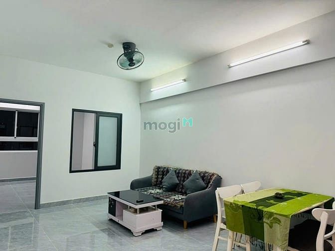 Hình ảnh C/c 10A Trần Nhật Duật căn 2p ngủ,nội thất, giá 11tr/tháng