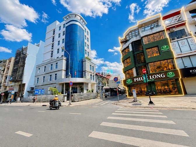 Hình ảnh Cho thuê nhà GÓC 2MT Trần Hưng Đạo Q.5 - DT 8x16m, cafe Phúc Long cũ