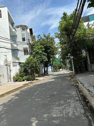 Hình ảnh Nhà thuê khu dân cư Vip Tên Lửa đường số 1B,6x17m,3.5 tấm, 22tr