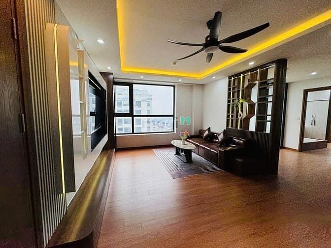 Hình ảnh Chính Chủ Gửi Bán Căn Hộ Bán Đảo Linh Đàm _Căn Góc _120m gồm 3 ngủ