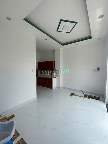 Hình ảnh 1 cặp nhà mới xây 5X5, khu vực Hóc Môn, hỗ trợ góp đường ô tô 5m