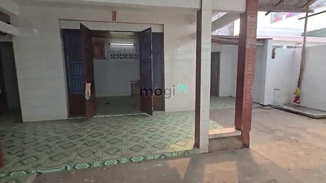Hình ảnh Cho thuê nhà cấp 4 hẻm Lê Đình Cẩn, làm kho hoặc ở đều được