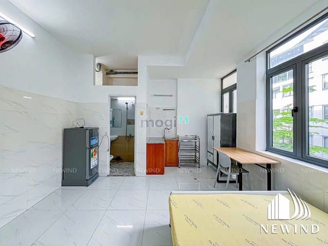 Hình ảnh Mới CHDV ful nội thất, ban công gần ĐH TĐT, RMIT, UFM, chợ Tân Quy Q7