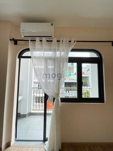 Hình ảnh Mới CHDV ful nội thất, ban công gần ĐH TĐT, RMIT, UFM, chợ Tân Quy Q7