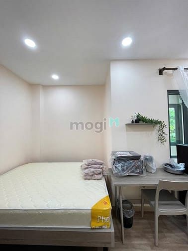 Hình ảnh Mới CHDV ful nội thất, ban công gần ĐH TĐT, RMIT, UFM, chợ Tân Quy Q7