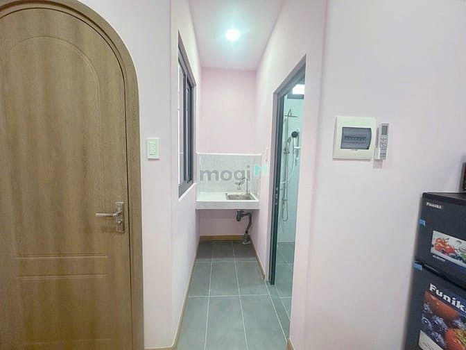 Hình ảnh Mới CHDV ful nội thất, ban công gần ĐH TĐT, RMIT, UFM, chợ Tân Quy Q7