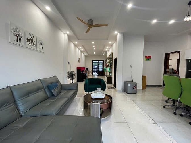 Hình ảnh Bán Biệt Thự 2 Tầng Đường 6D Phước Bình, DT Đất 351m2 Ngang 12m
