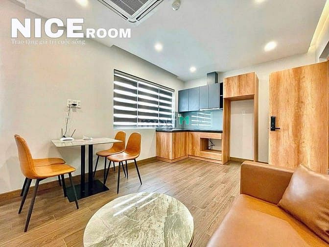 Hình ảnh Studio Balcony Thang Máy Hầm Xe Full Nội Thất Ngay Khu Phố Nhật