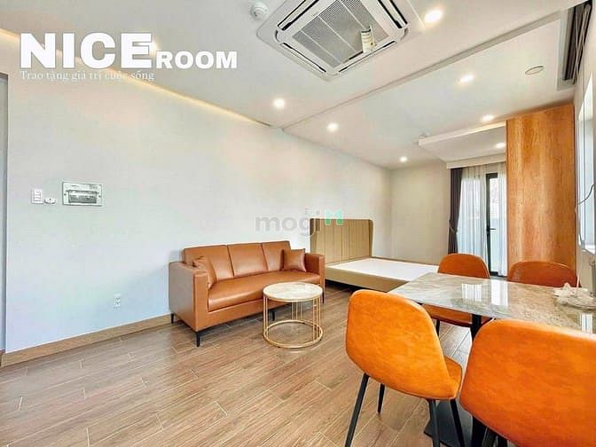 Hình ảnh Studio Balcony Thang Máy Hầm Xe Full Nội Thất Ngay Khu Phố Nhật