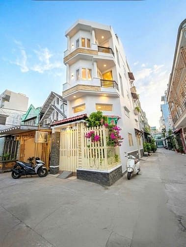 Hình ảnh Cho thuê nhà GÓC Phan Sào nam-Tân Bình.Dt 4x14- Đúc 3 Lầu-St