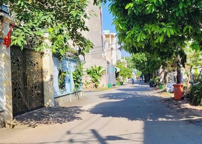 Hình ảnh Bán đất hẻm xe hơi đường gò cát, phường phú hữu, Hồ chí minh.