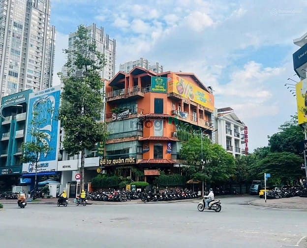 Hình ảnh Bán nhà MT kinh doanh Nguyễn Thiện Thuật Q3 dt:5.6x11.02m giá 15 tỷ