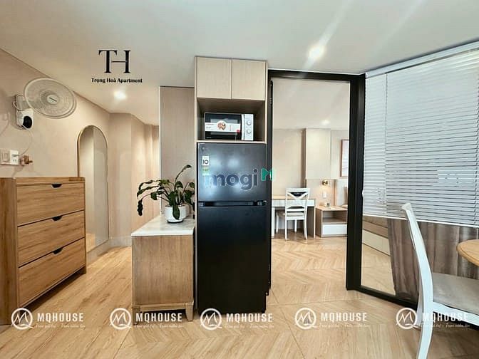 Hình ảnh Căn Hộ 1PN Có Gu Tone Gỗ Sáng Đẹp Như Studio Chụp Hình Gần Chợ Bà Chiể