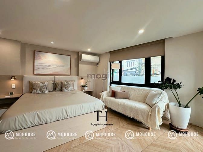 Hình ảnh Căn Hộ 1PN Có Gu Tone Gỗ Sáng Đẹp Như Studio Chụp Hình Gần Chợ Bà Chiể