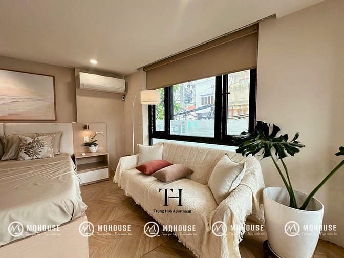 Hình ảnh Căn Hộ 1PN Có Gu Tone Gỗ Sáng Đẹp Như Studio Chụp Hình Gần Chợ Bà Chiể