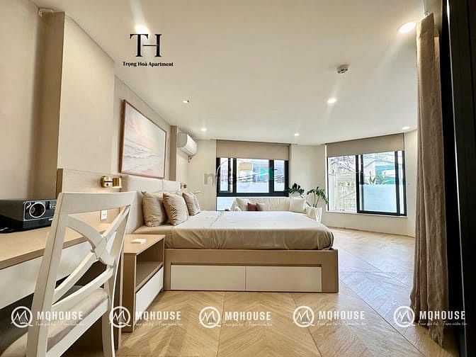Hình ảnh Căn Hộ 1PN Có Gu Tone Gỗ Sáng Đẹp Như Studio Chụp Hình Gần Chợ Bà Chiể