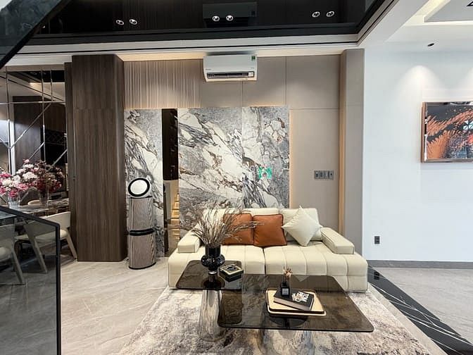 Hình ảnh Nhà Phố XÂY DỰNG MỚI LUXURY- KHU DÂN TRÍ CAO đường 1979 Huỳnh Tấn Phát