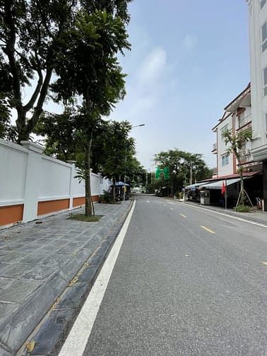Hình ảnh Thạch Bàn – Long Biên – Ô TÔ Tránh – 95 M2 – 3 T – MT 5.5 M – Giá 19.3