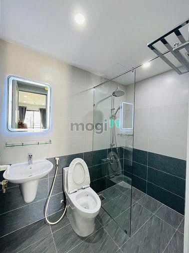Hình ảnh 🏡 Căn Hộ 1PN Ban Công Hiện Đại Tone Xanh Mát Ngay Trung Tâm Q3