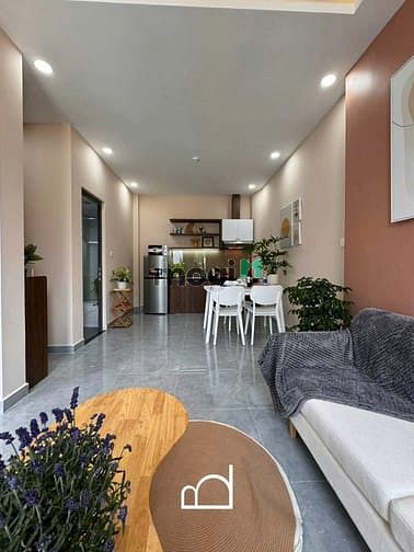 Hình ảnh Căn Hộ 1PN Ban Công Hiện Đại Với Đầy Đủ Nội Thất Mới Ngay Cầu Thủ Thiê