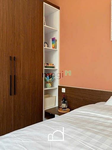 Hình ảnh Căn Hộ 1PN Ban Công Hiện Đại Với Đầy Đủ Nội Thất Mới Ngay Cầu Thủ Thiê