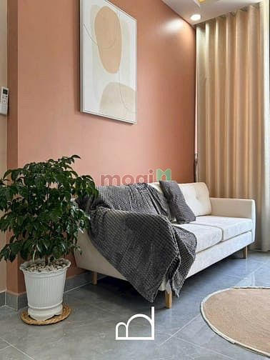 Hình ảnh Căn Hộ 1PN Ban Công Hiện Đại Với Đầy Đủ Nội Thất Mới Ngay Cầu Thủ Thiê