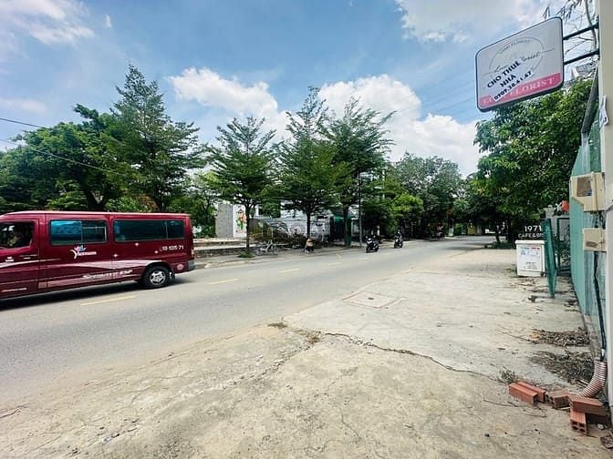 Hình ảnh Chính Chủ Cho Thuê Nhà 93 Thân Văn Nhiếp Q2 - 7x17m Làm Văn Phòng- Kho