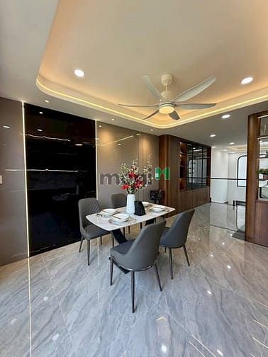 Hình ảnh Nhà Quận 10 diện tích đẹp 4x12,5m – Giá còn thương lượng