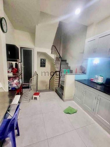 Hình ảnh Bán nhà hẻm xe tải CMT8 - 40m2 - giáp Q10 cv Lê Thị Riêng - 7x tỷ