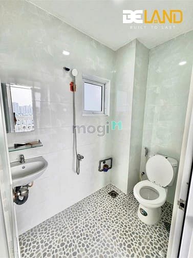 Hình ảnh Cho thuê phòng giá rẻ, có ban công ngay trung tâm quận 7