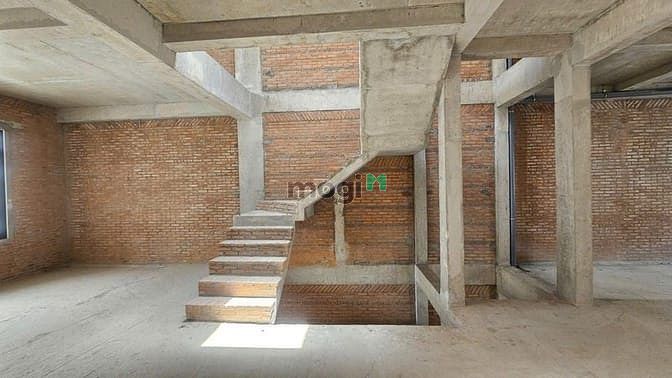 Hình ảnh Chuyển nhượng căn shophouse số SH05 trục Thái sơn 3, sát trường FPT