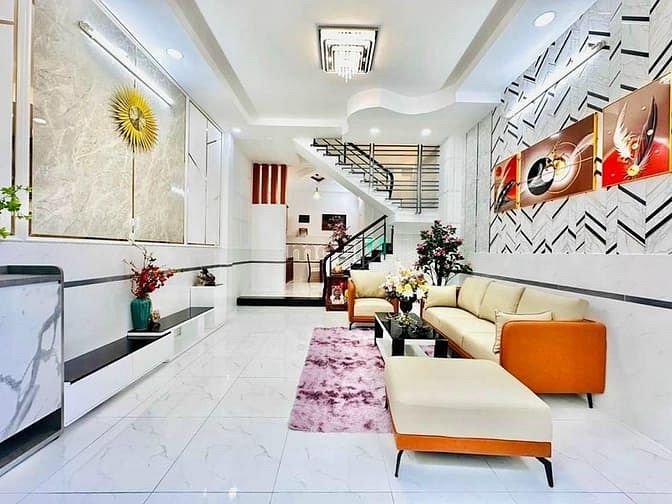 Hình ảnh Cần bán nhà 4x15m, 4 tầng, SHR, Liên Khu 4-5, Quận Bình Tân