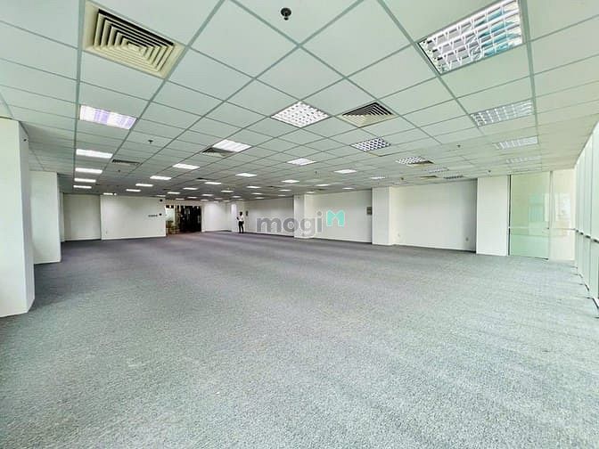 Hình ảnh Siêu phẩm văn phòng sang trọng từ 250m2 ngay khu trung tâm Q1
