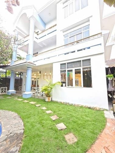 Hình ảnh MT Quốc Hương, Thảo Điền, - 3 tầng đẹp , full nội thất (18x24m). 140tr