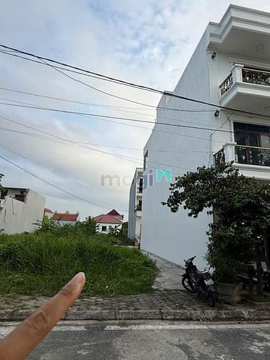 Hình ảnh Bán Lô Đất 100m2, 1,35 tỷ, Sát khu Nghỉ Dưỡng và Cổng Khu Công Nghiệp
