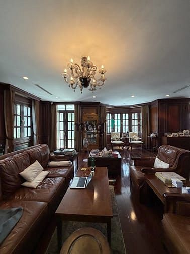 Hình ảnh Cần b á n g ấ p Biệt Thự Khu Saigon Pearl 1000m2 chỉ 300 tỷ