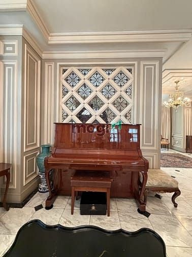 Hình ảnh Cần b á n g ấ p Biệt Thự Khu Saigon Pearl 1000m2 chỉ 300 tỷ