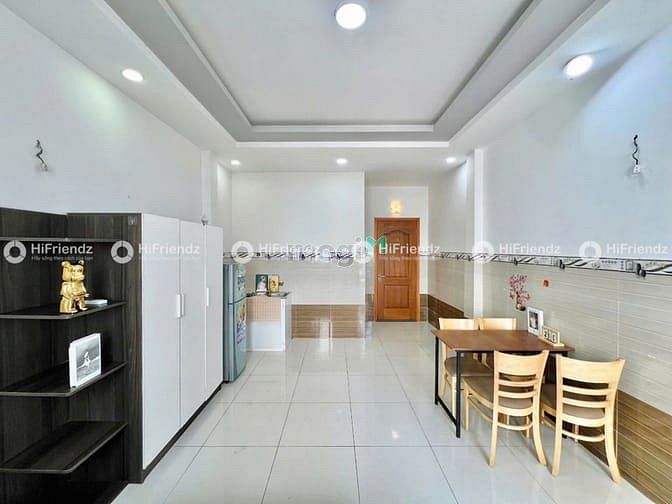 Hình ảnh Phòng trọ ban công full nội thất gần ĐH Công Thương, ĐH Văn Hiến