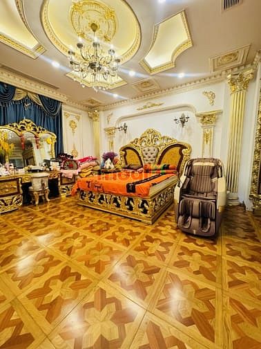 Hình ảnh Biệt Thự Ven Sông Bình Chánh, 338m2, 15m Ngang, 5 Tầng, Thang Máy, 45T