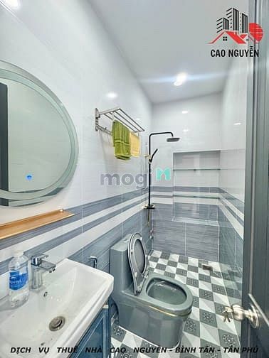 Hình ảnh Hẻm 8m Xe Tải, 5PN 5WC, Có 5 Máy Lạnh | Bình Tân