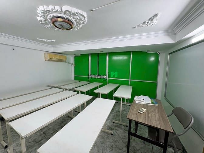 Hình ảnh Sang nhượng mặt bằng và Cơ sở vật chất trung tâm ngoại ngữ