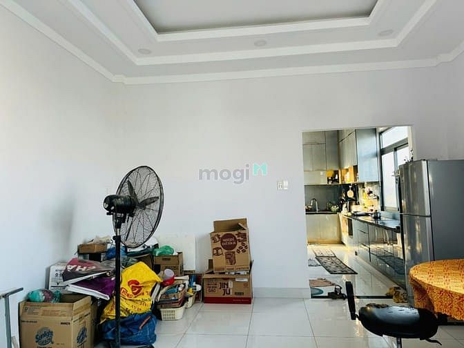 Hình ảnh Bán nhà góc 2 mặt tiền đường Phạm Văn Thuận 1 trệt 3 lầu 84m2 giá 15tỷ