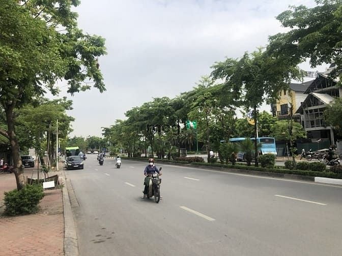 Hình ảnh Phố Tư Đình Long Biên Ô TÔ Tránh – 117 m2 – Đất – MT 5 M – Giá 28 Tỷ