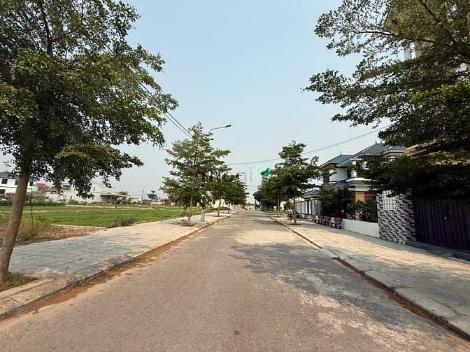 Hình ảnh Bán Lô Đất 90m2_1,83 tỷ, Cạnh khu Nghỉ Dưỡng và Sát Khu Công Nghiệp